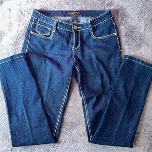 Women’s dark blue, “SouthPole” low-rise blue jeans !